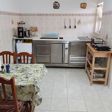 Lagos Guests B&B Guest house
