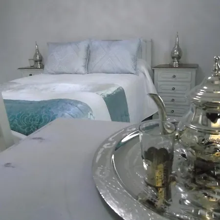 Lagos Guests B&B Guest house 3*