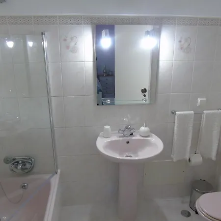 Guest house Lagos Guests B&B 3*