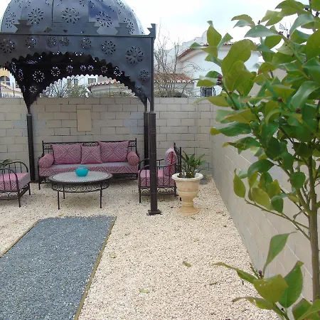 Lagos Guests B&B Guest house 3*