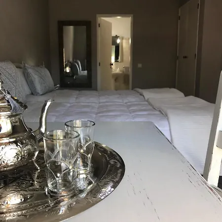 Lagos Guests B&B Lagos