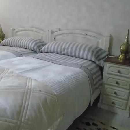 Lagos Guests B&B 3*