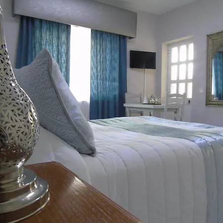 Lagos Guests B&B 3*